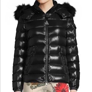 Barely worn and in great condition! Has zipper Moncler triangle tag still.